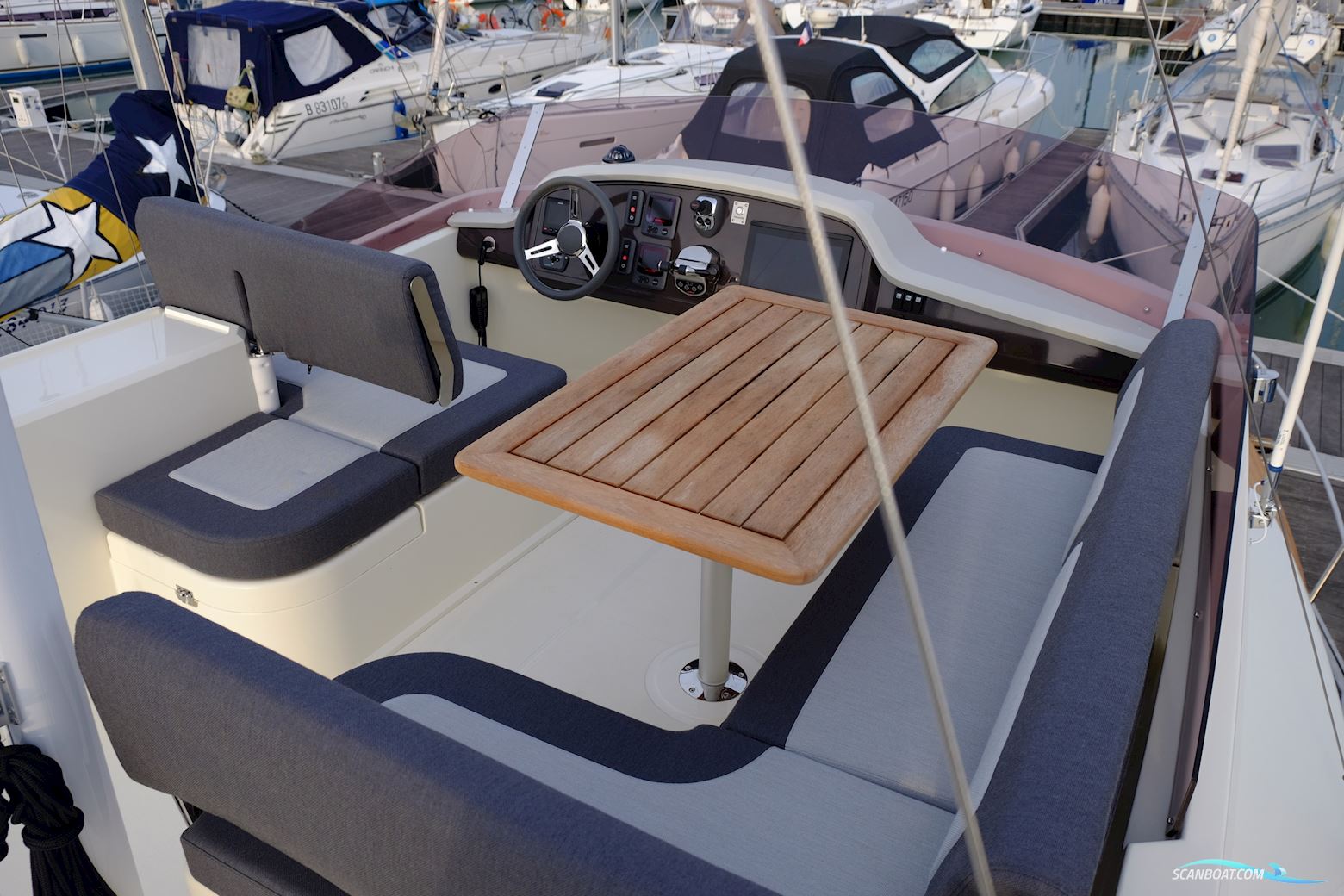 Rhéa 34 Trawler