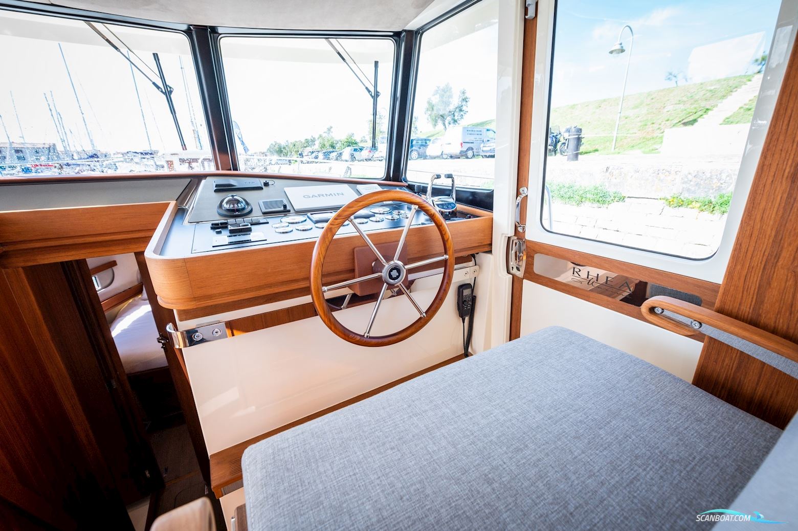 Rhéa 34 Trawler
