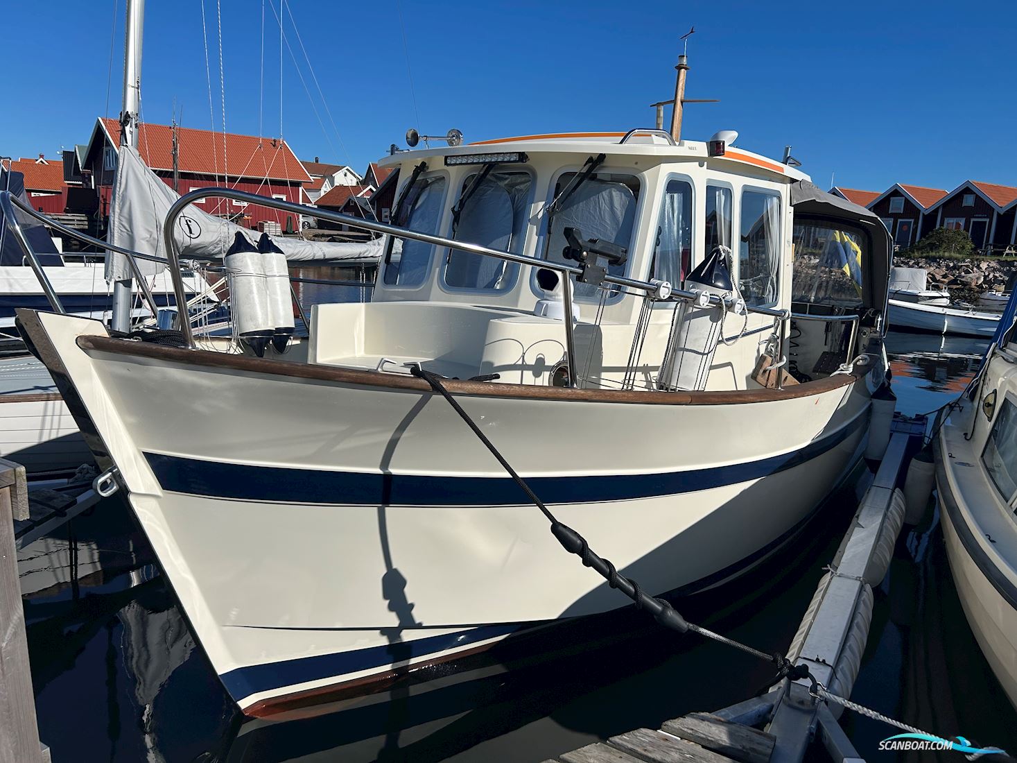 Rhea 730 Fishing Motorboten 2021, met Nanni T-5 205hk -2022 motor, Sweden