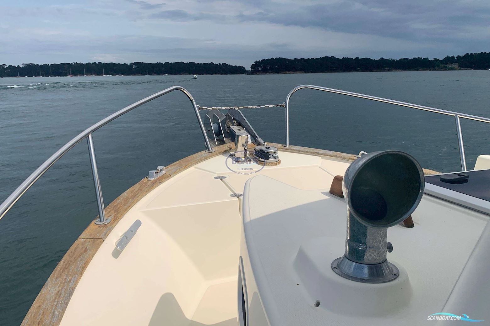 Rhea Marine RHEA 28