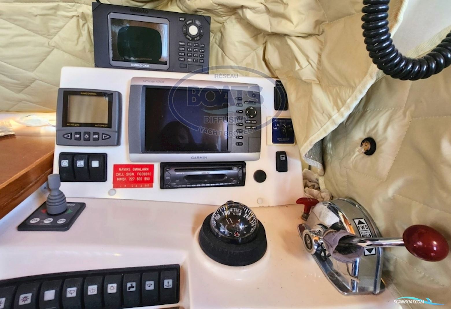 Rhea Marine RHEA 750 TIMONIER