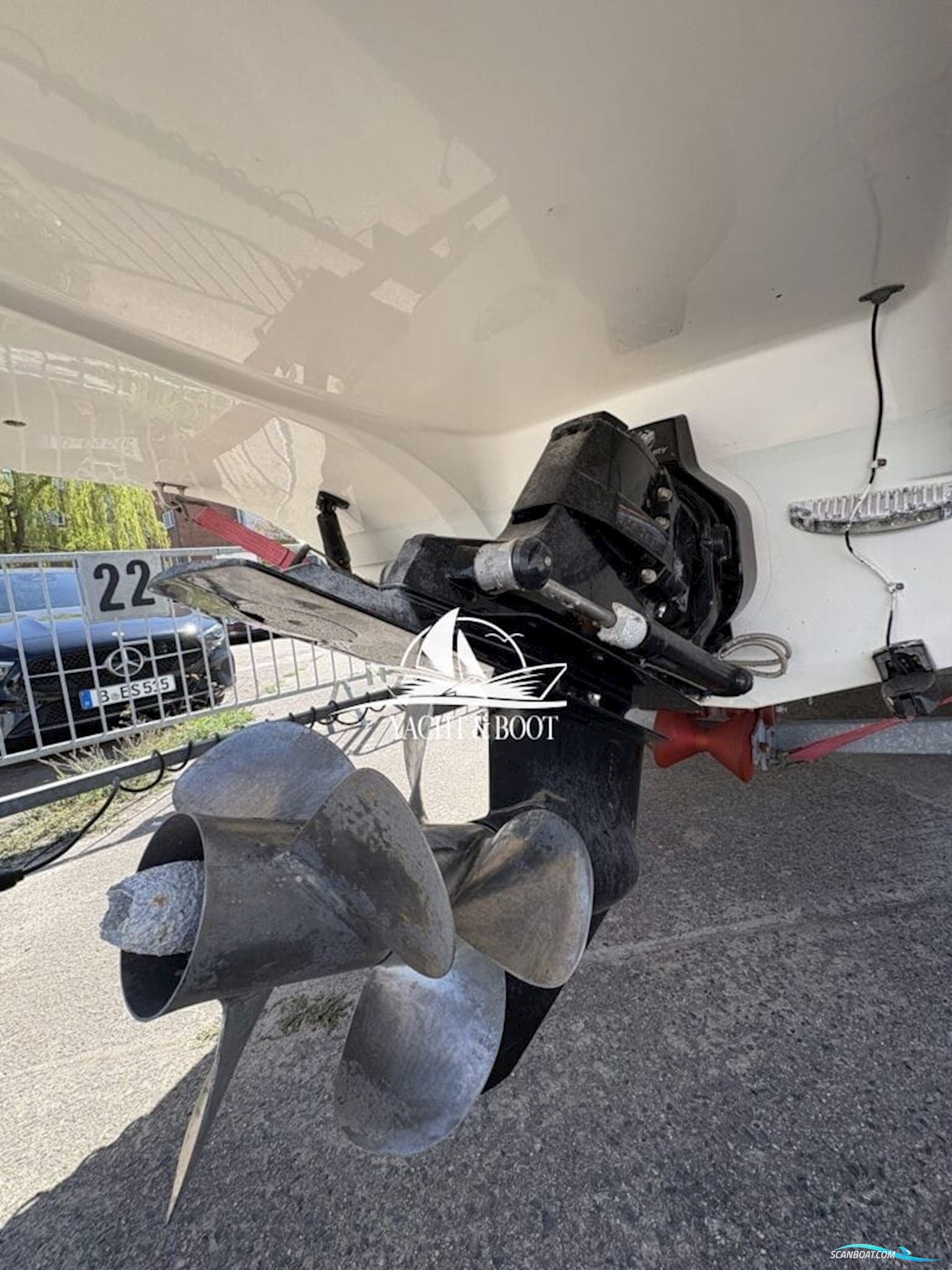 Rinker 246 Captiva CC