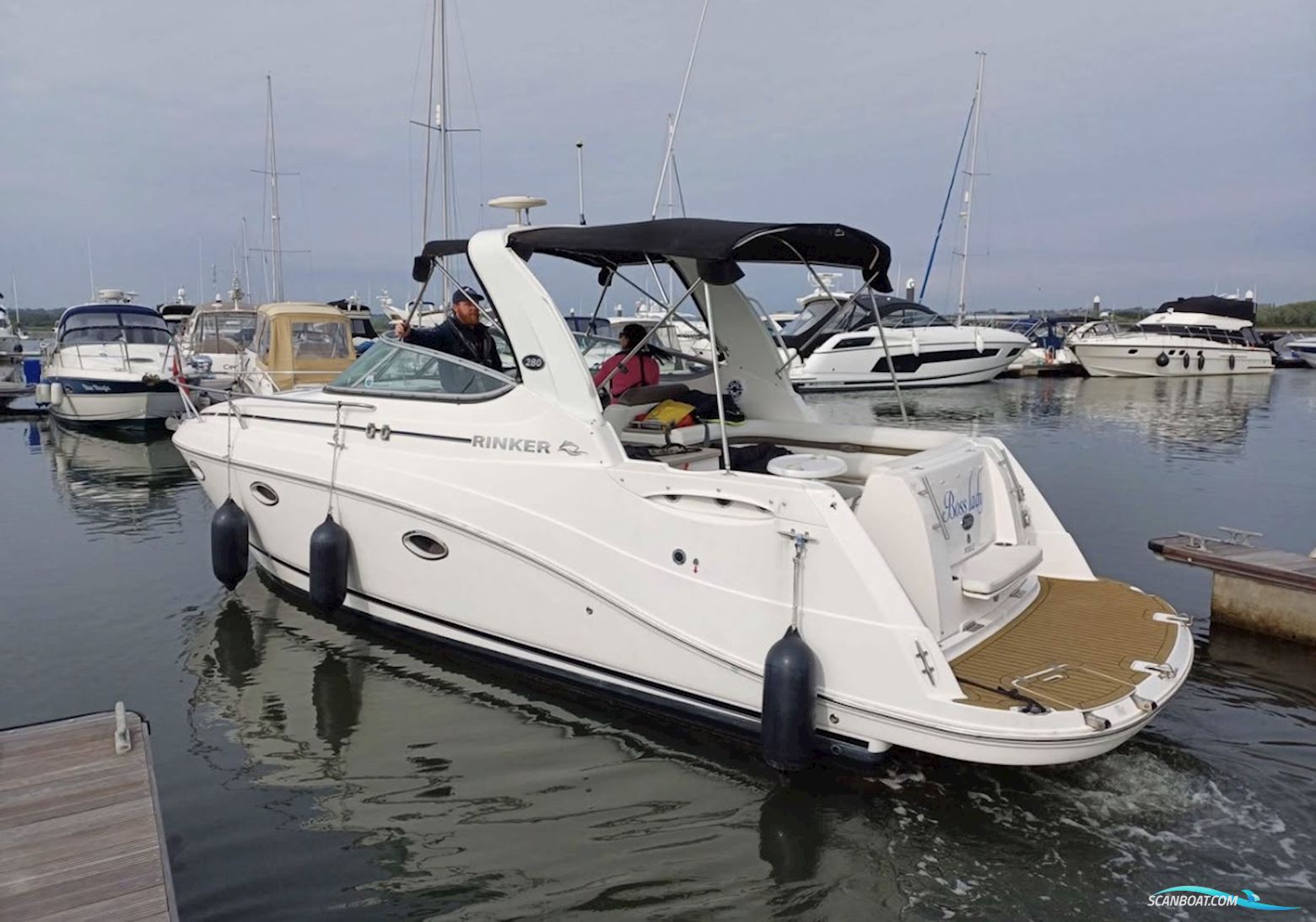 Rinker 280 Cabin Cruiser