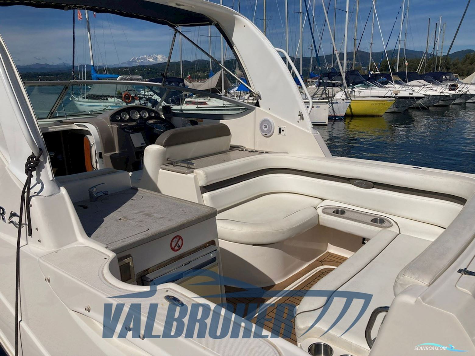 Rinker 280