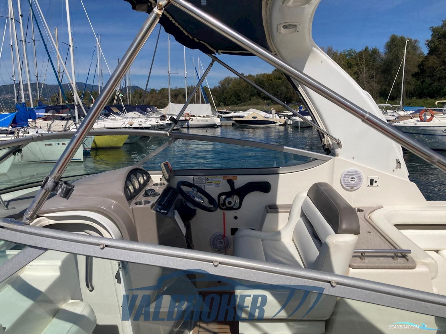 Rinker 280