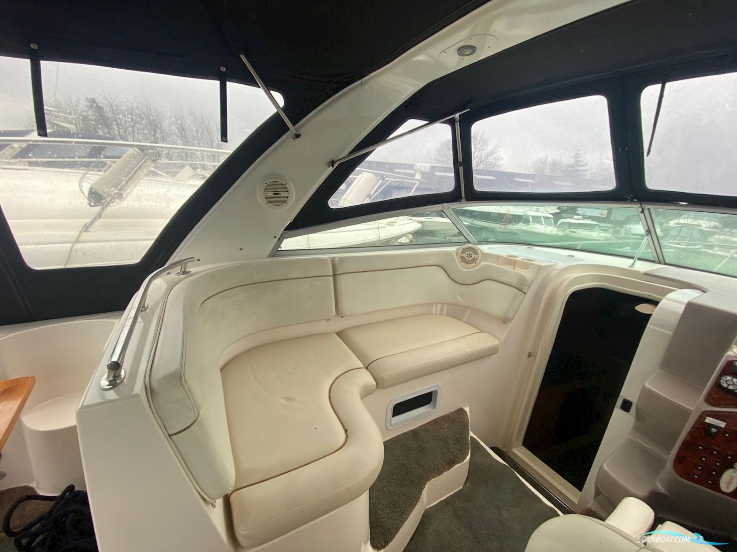 Rinker 290 Fiesta Wee