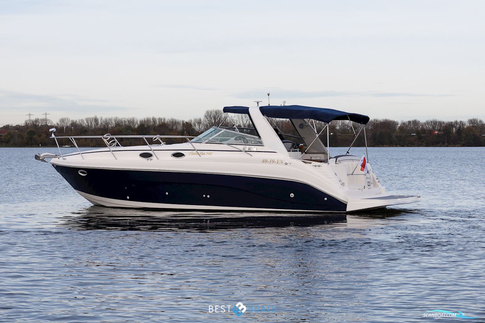 Rinker 342 Fiesta Vee