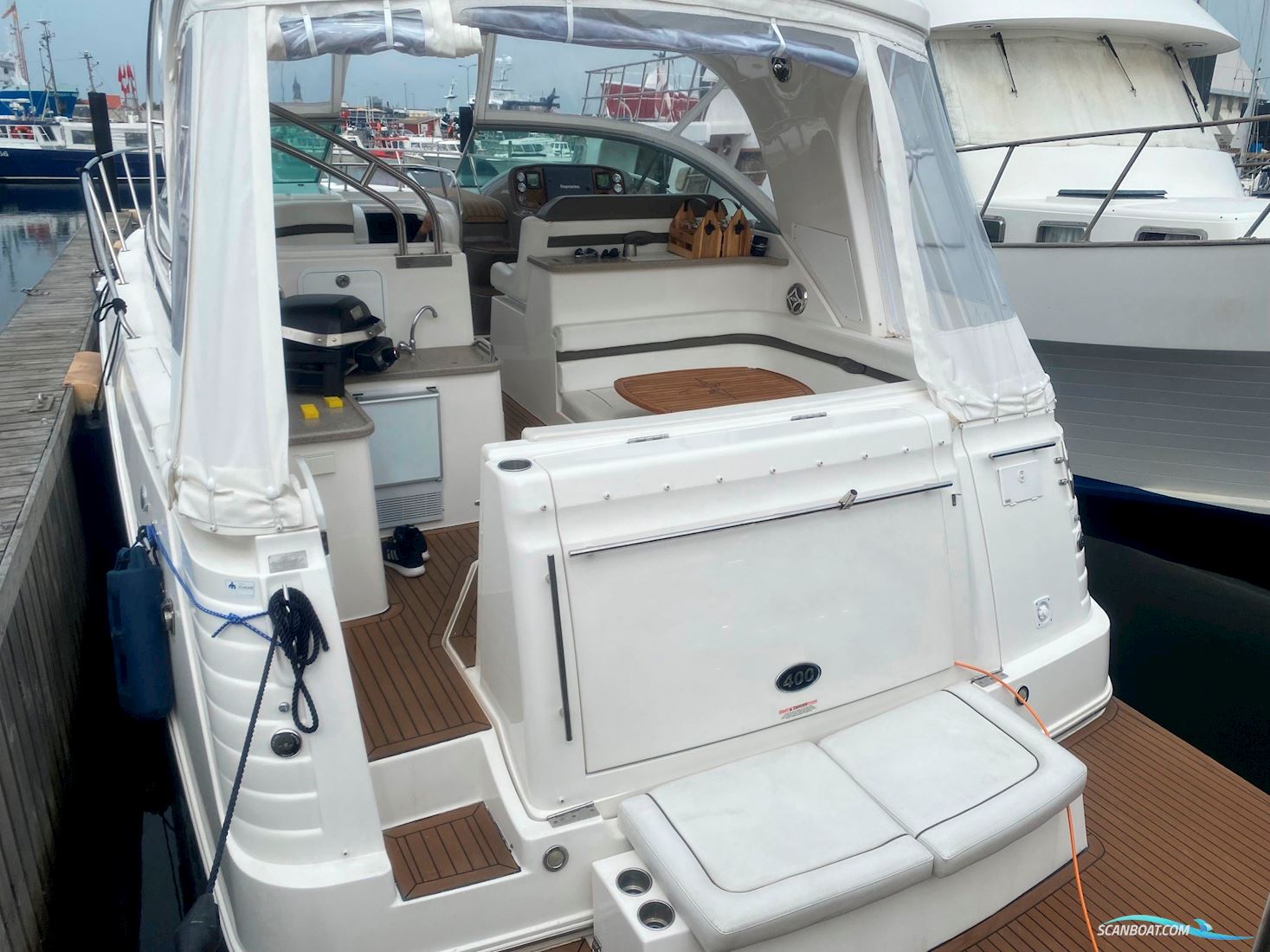 Rinker 400 - Solgt