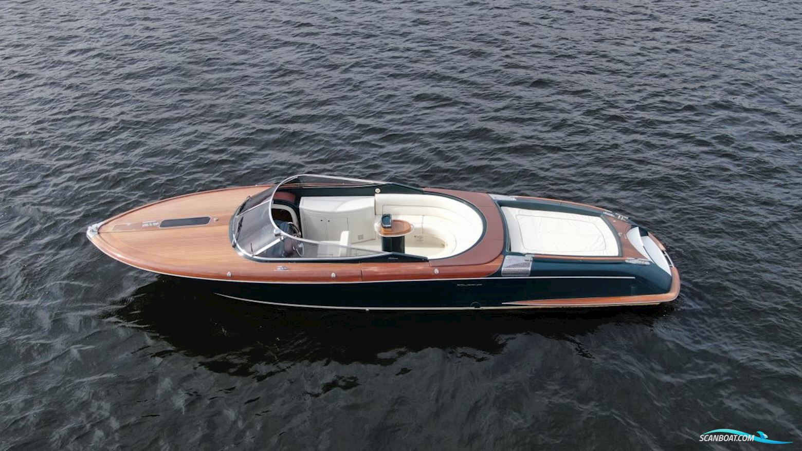 Riva AQUA 33