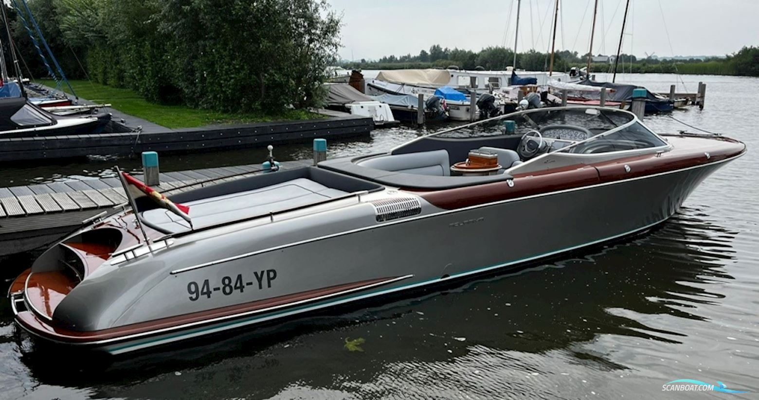 Riva Aquariva Motorboten 2001, met Yanmar motor, The Netherlands
