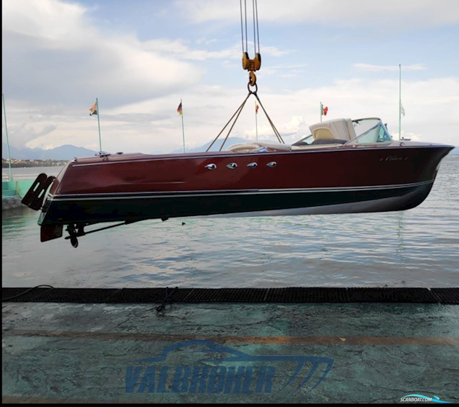 Riva Tritone