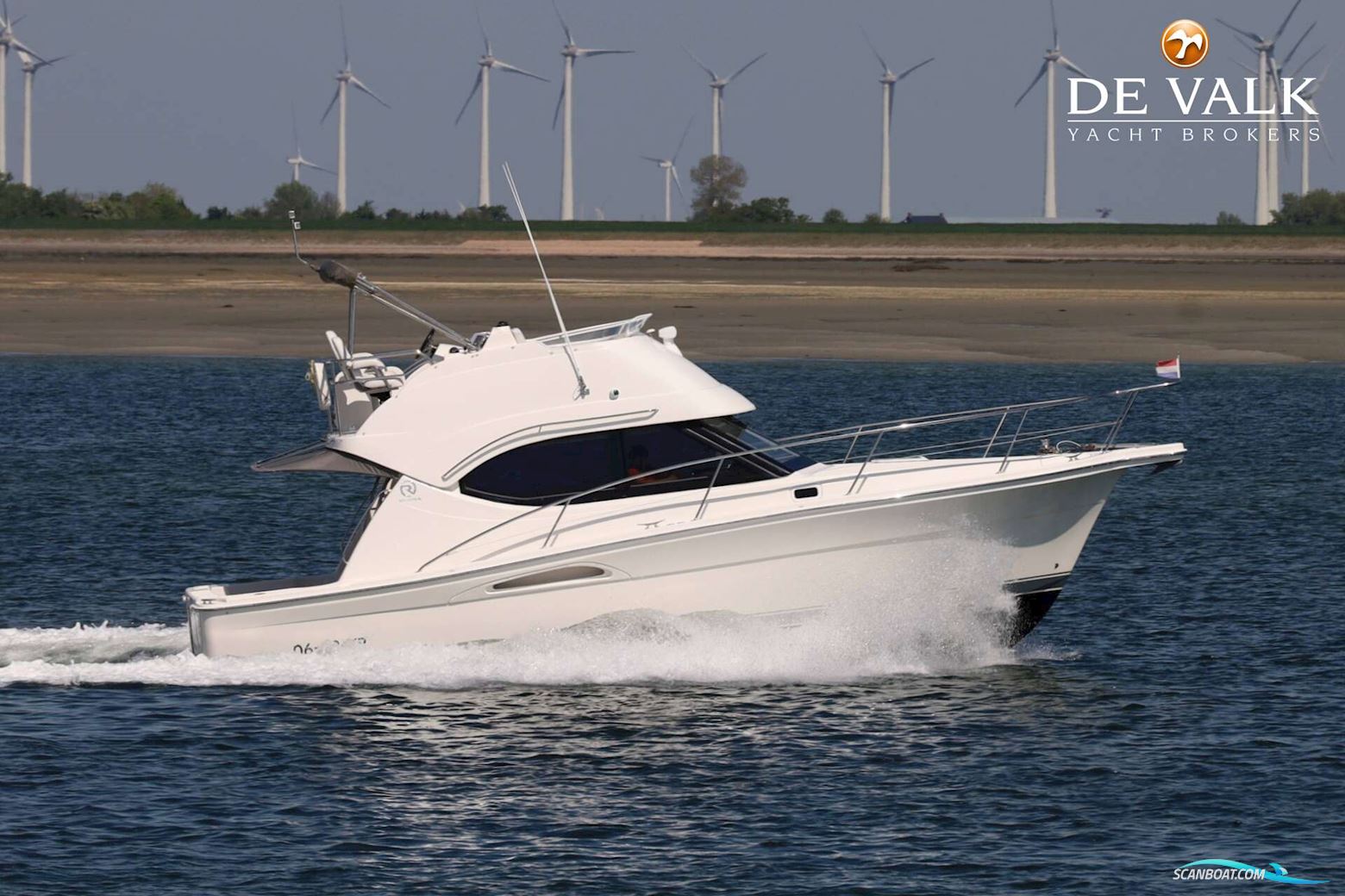 Riviera 33 Flybridge Motorboten 2008, met Volvo Penta motor, The Netherlands