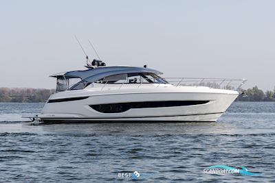 Riviera 4600 SPORT YACHT-PLATINUM EDITION Motorboten 2024, met Twin diesel - Volvo D8 IPS 800 (442kw/600pk) - 1 x dubbele hendel elektronische besturing (roer) - 2 x joysticks (een aan roer, een aan stuurboord co motor, The Netherlands