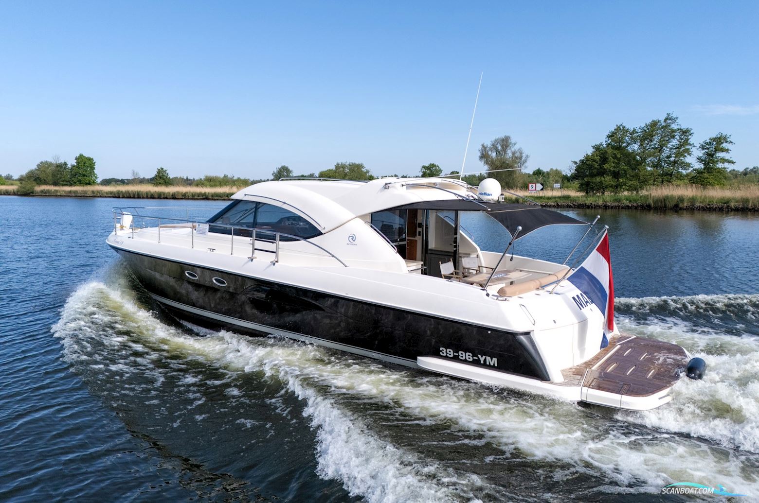 Rivièra 4700 Sport Yacht Motorboten 2007, met 2 motor, The Netherlands