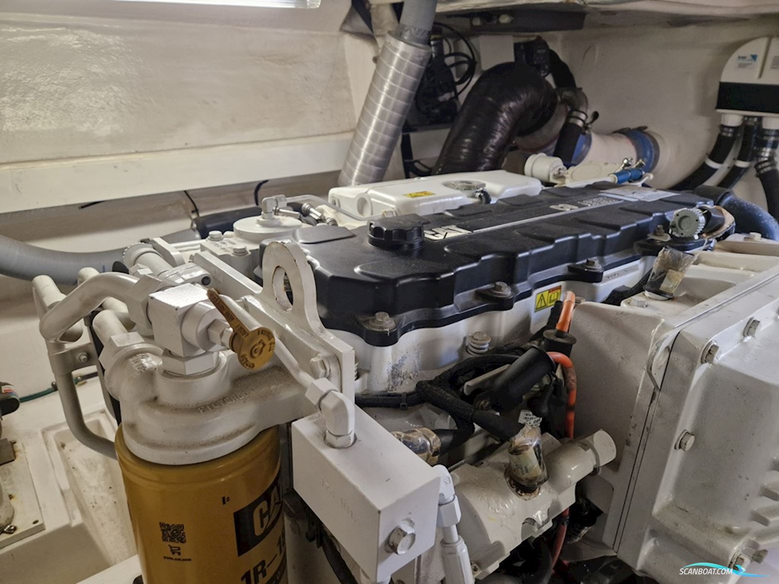 Rivièra 4700 Sport Yacht