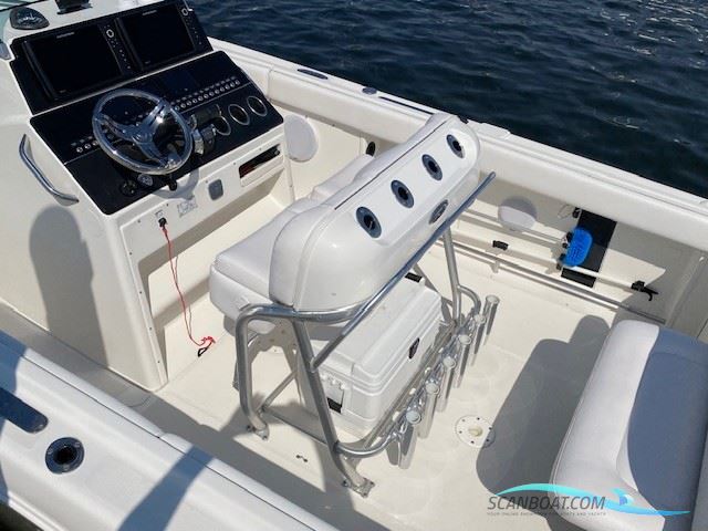 Robalo R260 (CE/B)