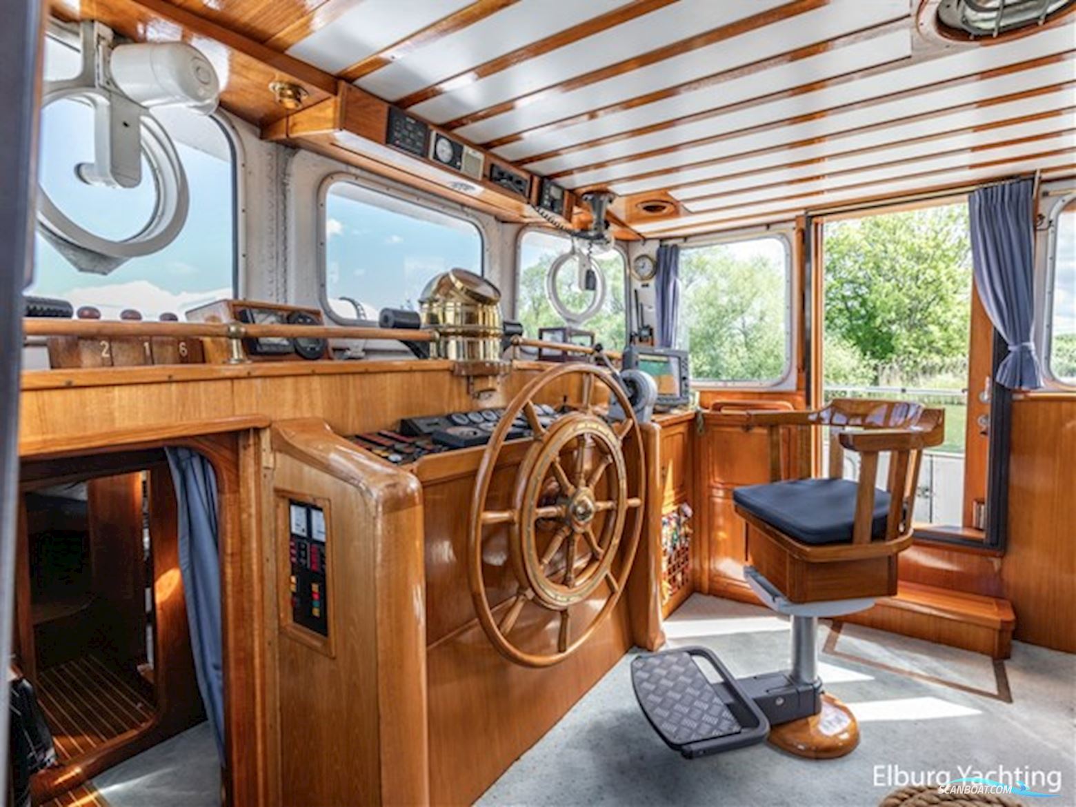 Robbenjager 16.71 - Pegasus II 