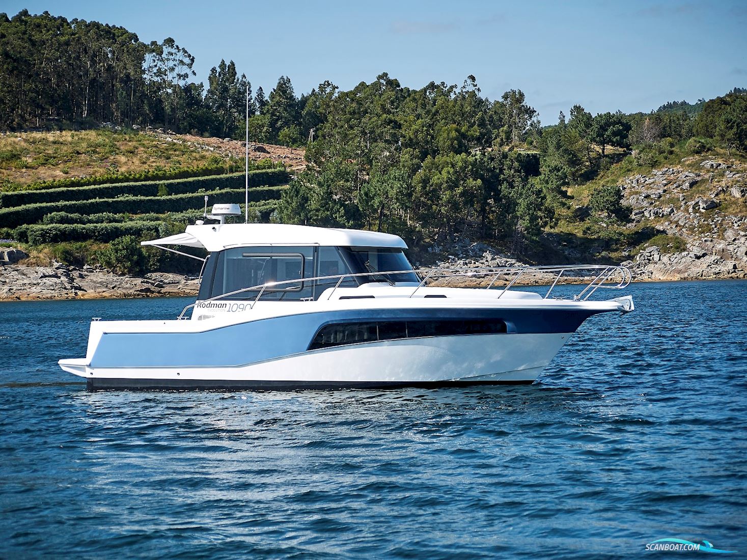 Rodman 1090 Evolution