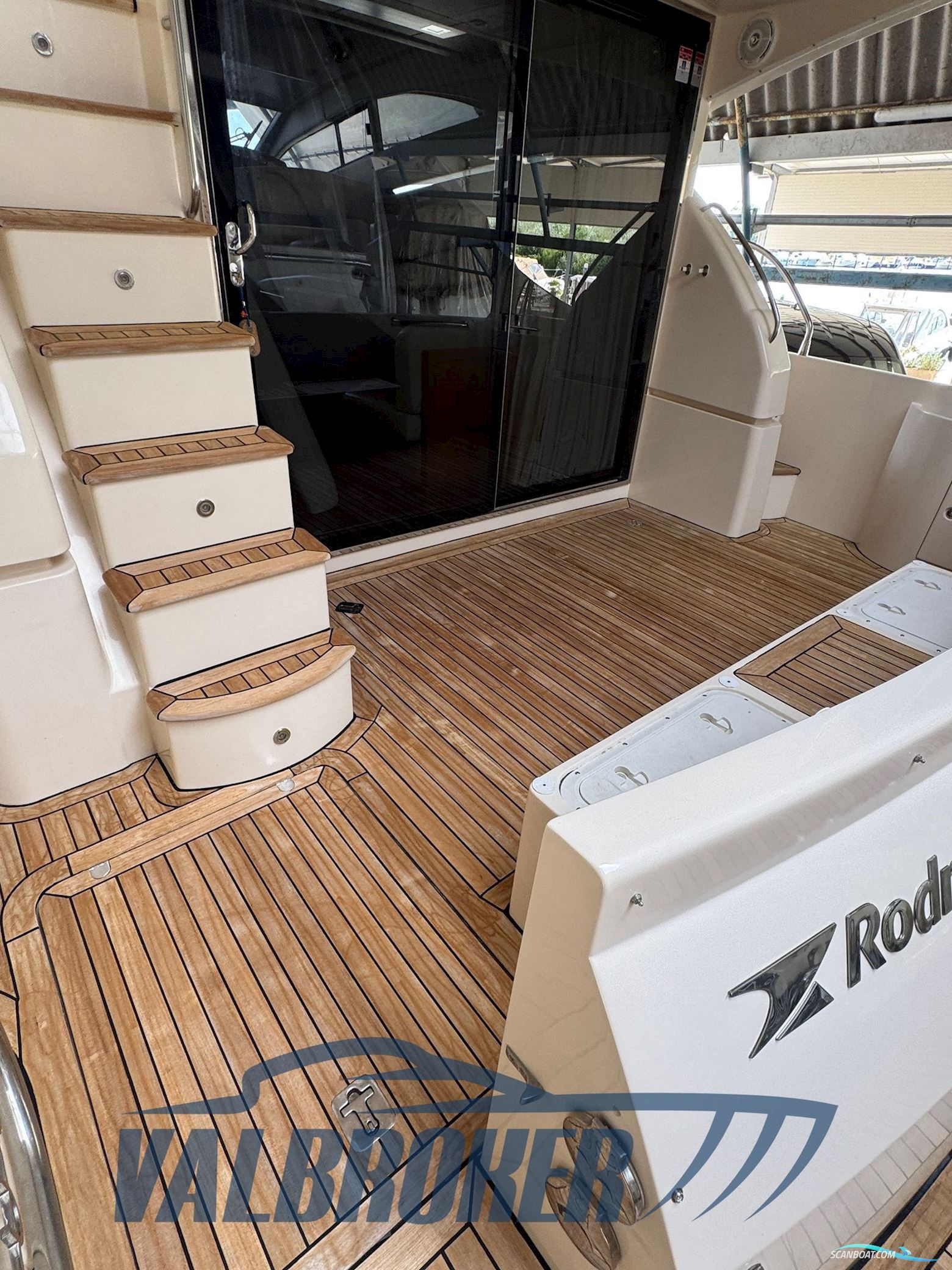 Rodman Muse 44