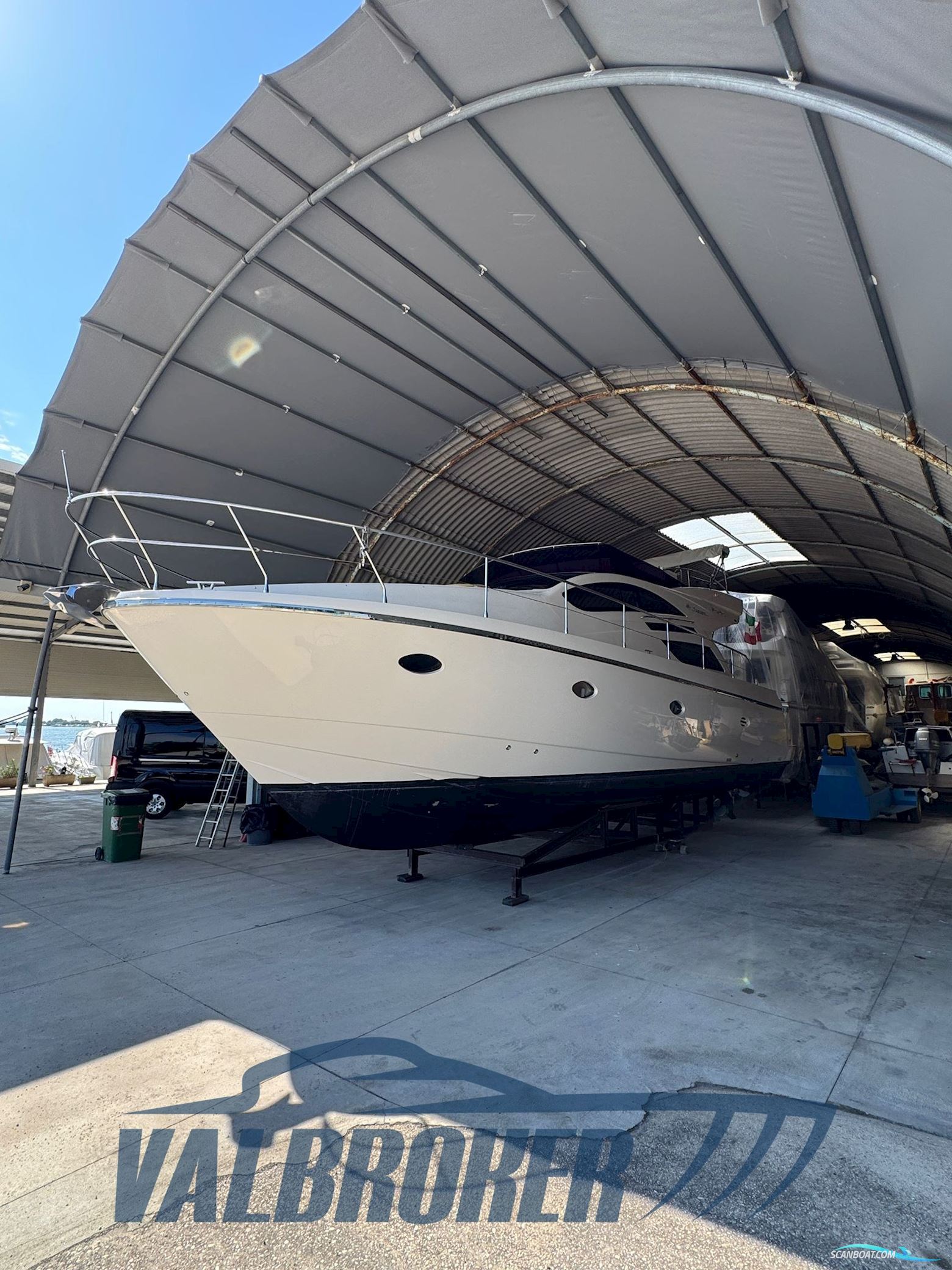 Rodman Muse 44