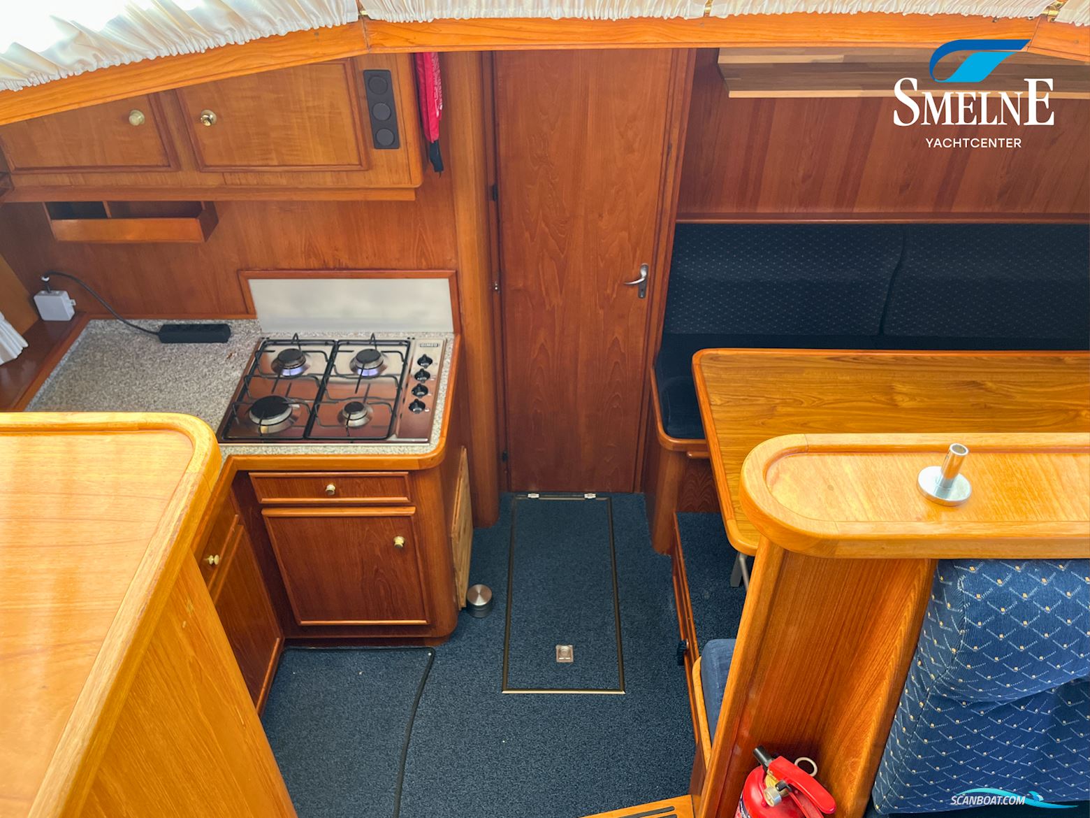 Roukema Explorer 44