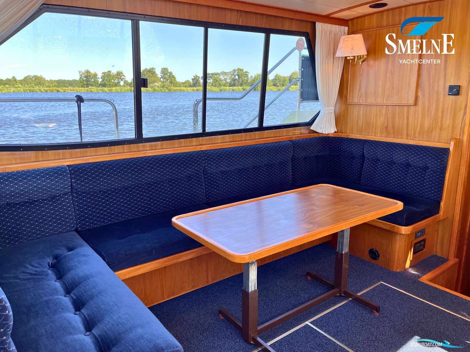 Roukema Explorer 44