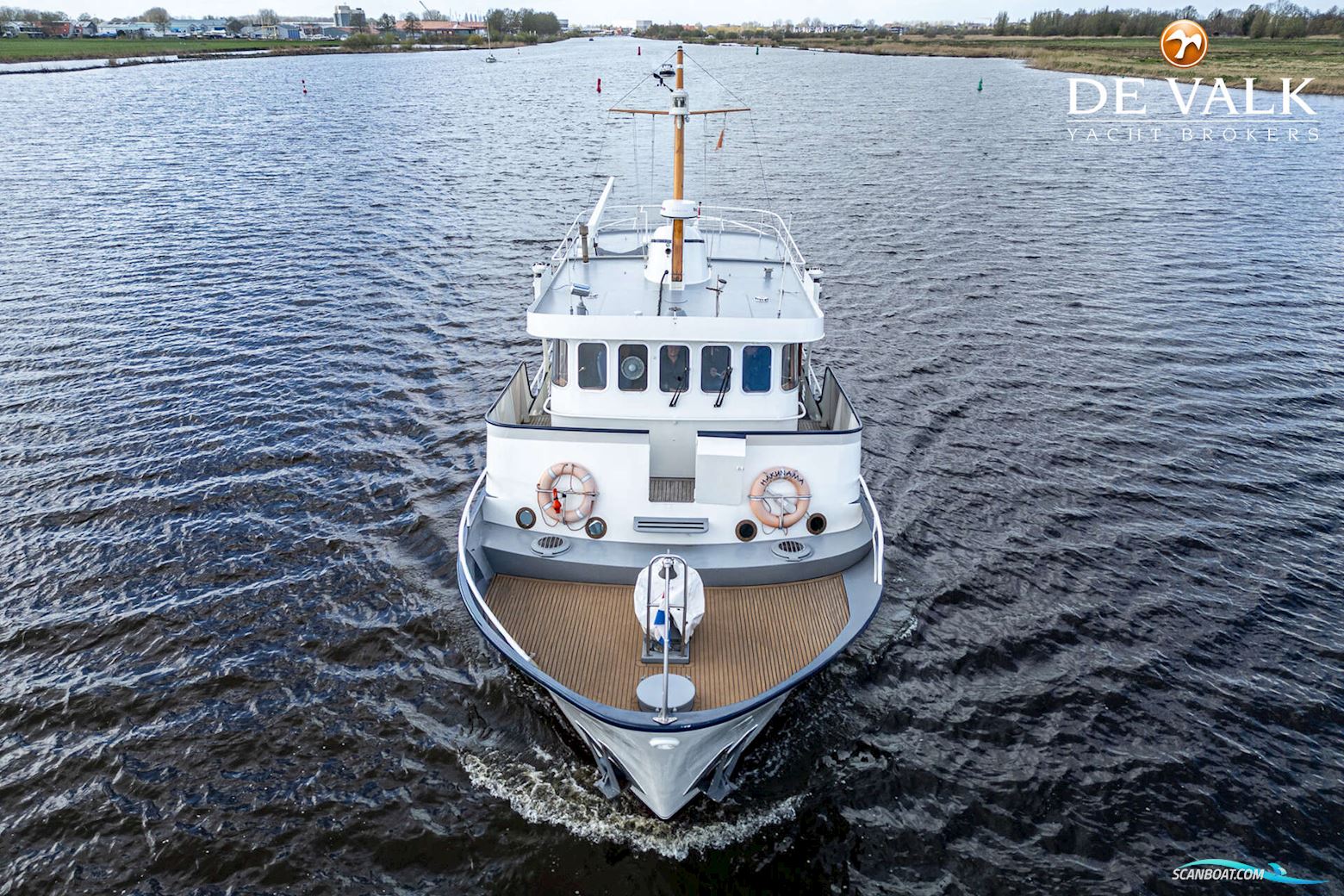 Round Bilged Motor Kotter