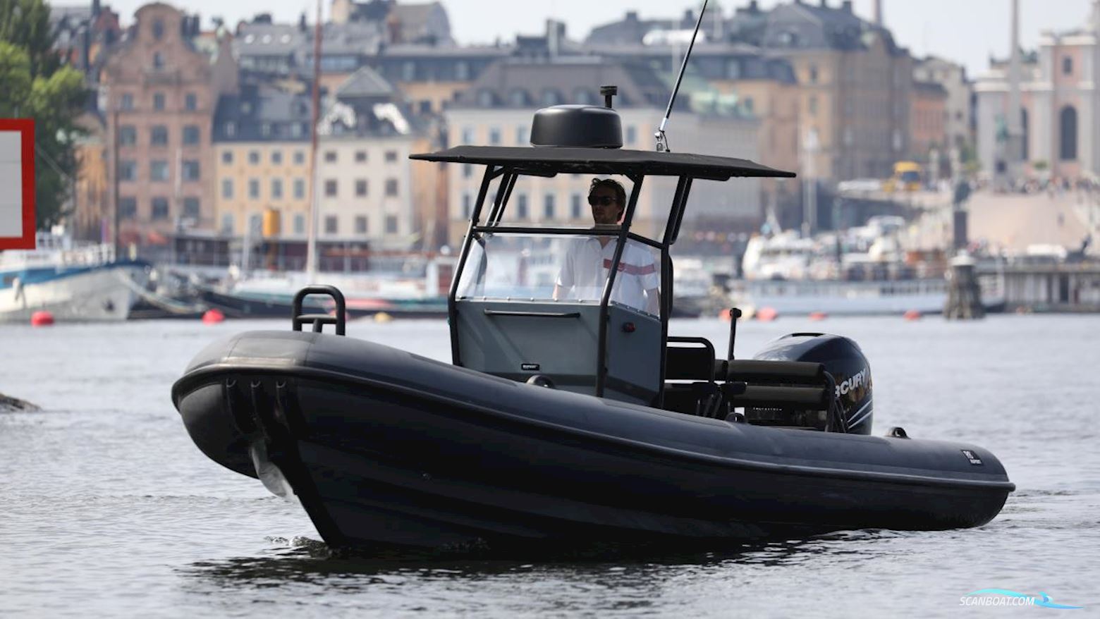 RUPERT R8