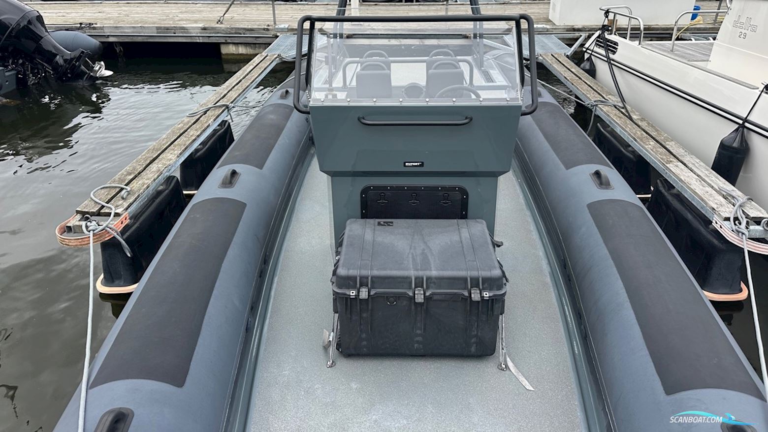 Rupert R9 D
