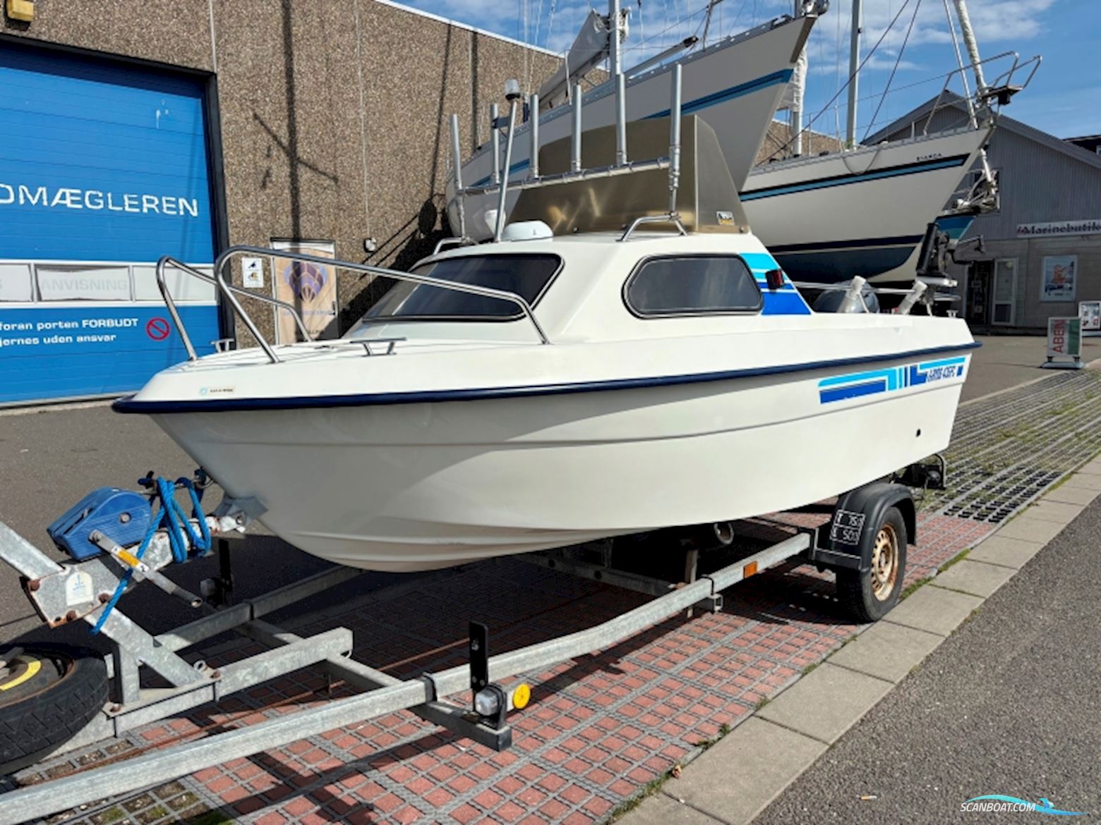 Ryds 435 FC Kabinebåd