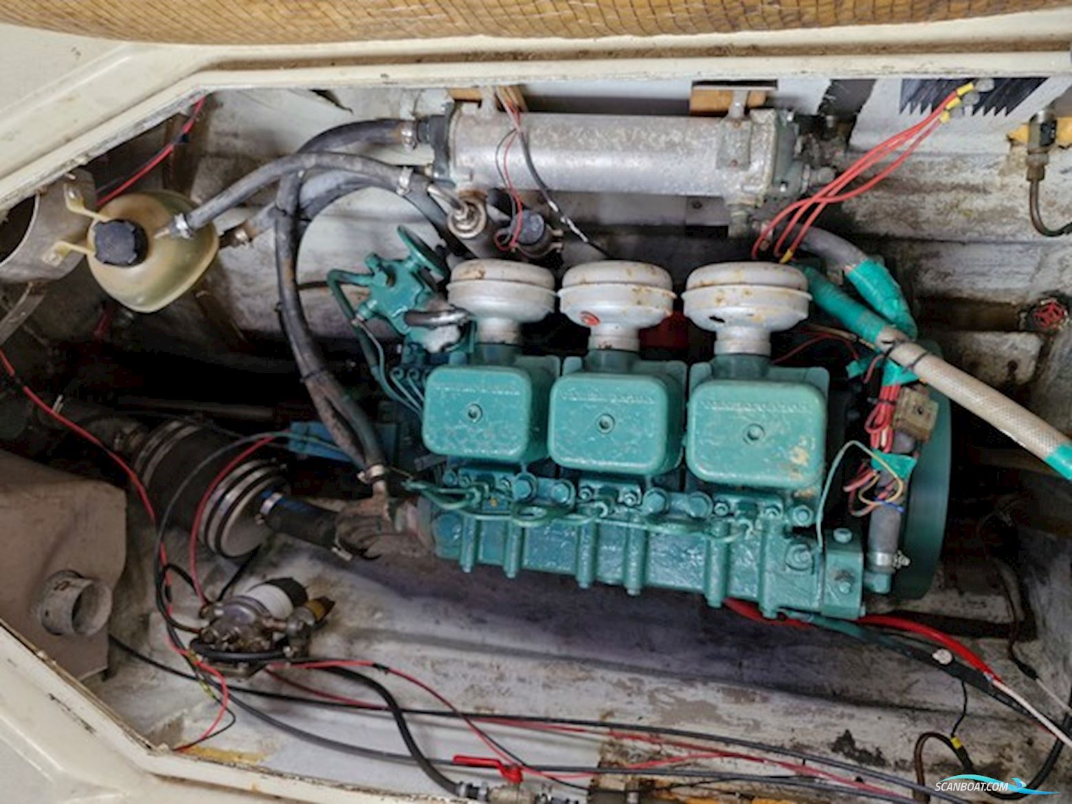 Saga 27 med Volvo Penta Diesel Fersvandskølet...SOLGT