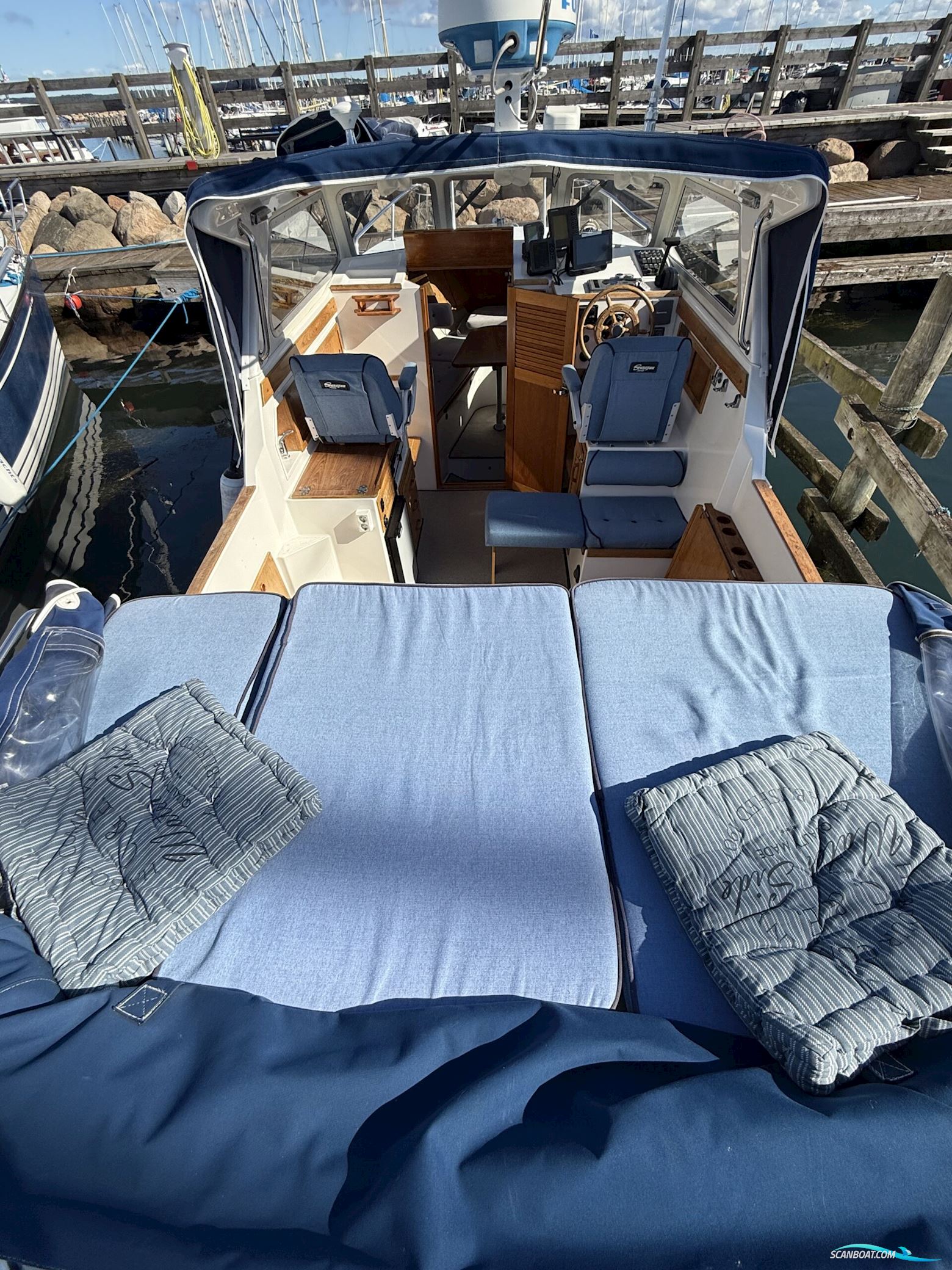 Saga 27, Solgt