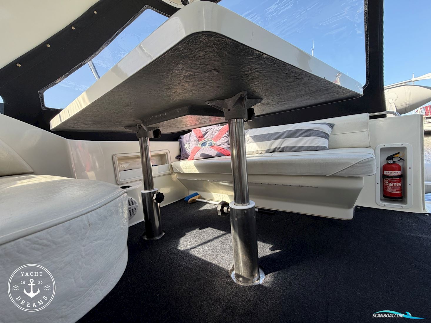 Sanboat Cuddy 980
