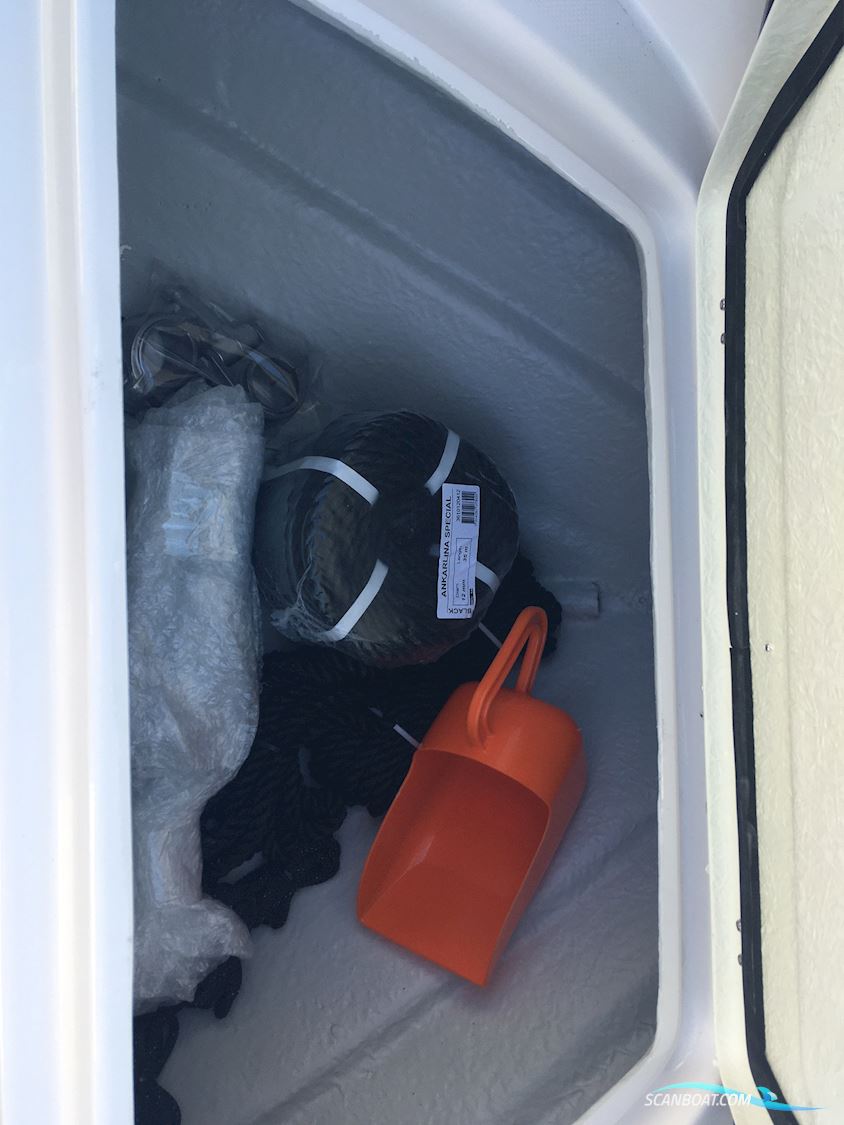 Sandström 560 MC Med Mercury F60 Efi