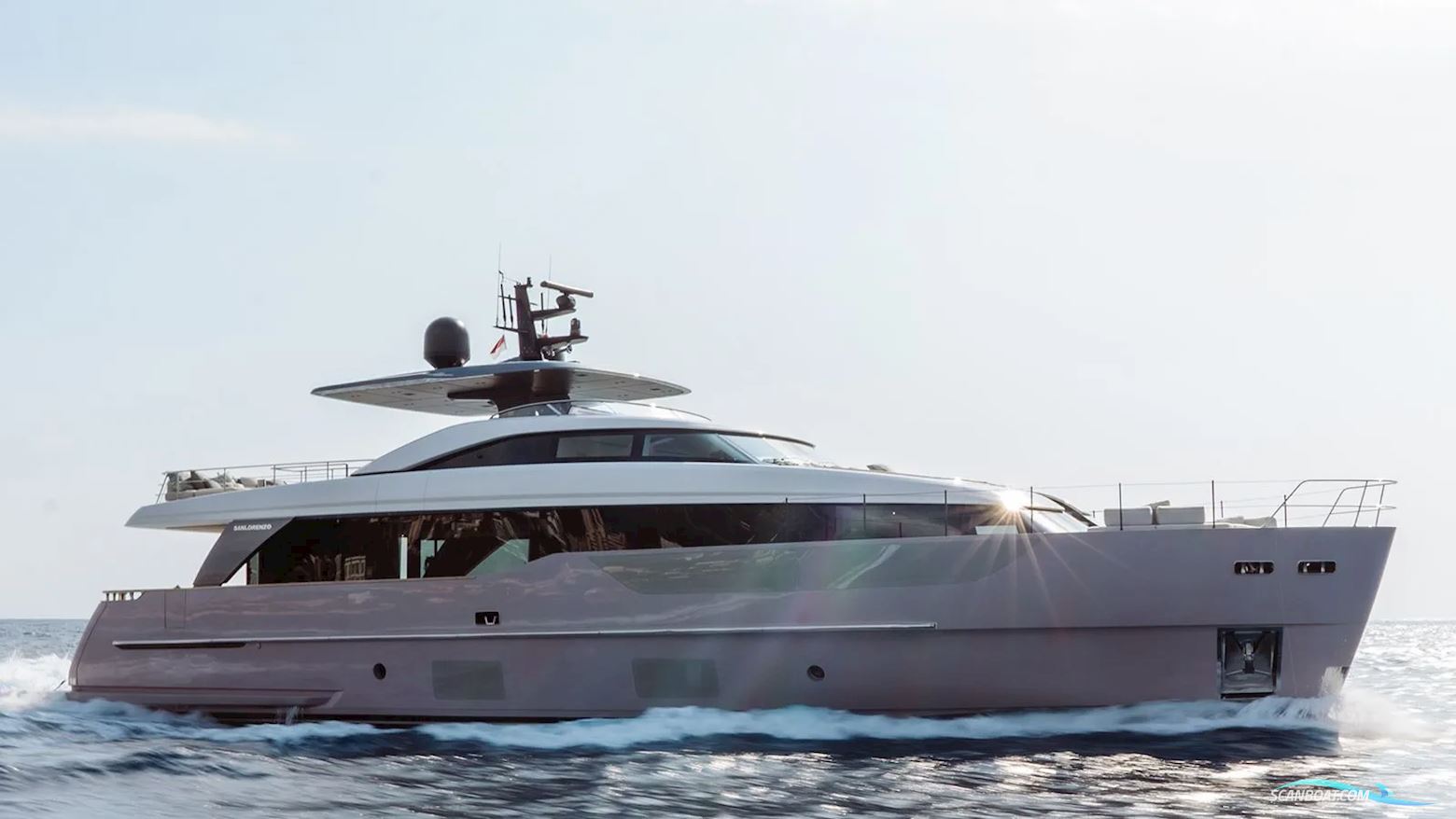 Sanlorenzo Motorboten 2023, France