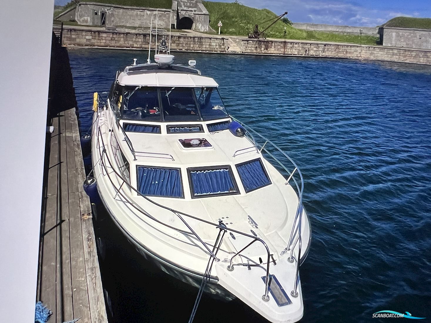 Scand Atlantic 32