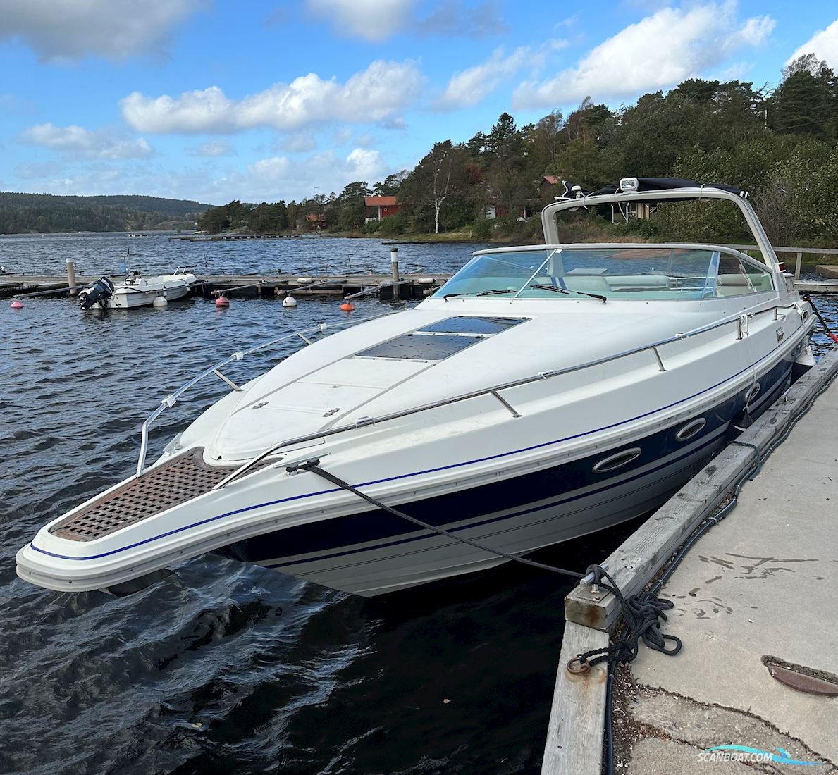 Scand Dynamic 11000 Motorboten 1993, met 2 x Mercruiser Diesel 220hk motor, Sweden