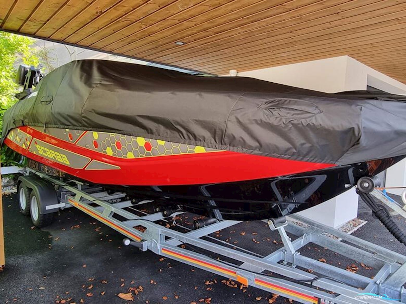 SCARAB 255 ID Wake Edition