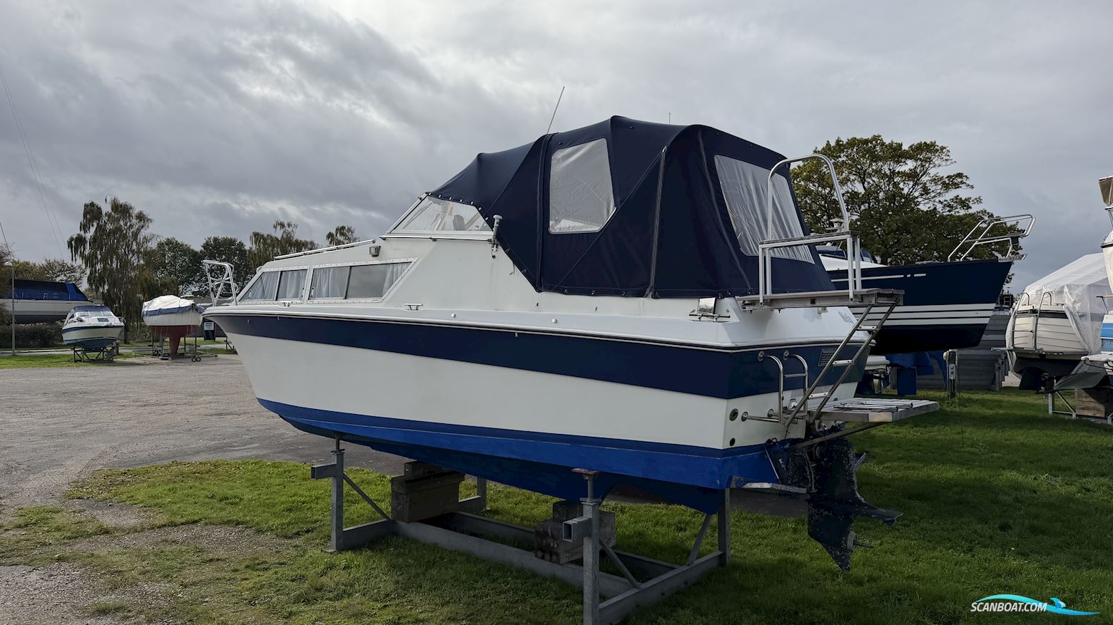 SEA MASTER 813