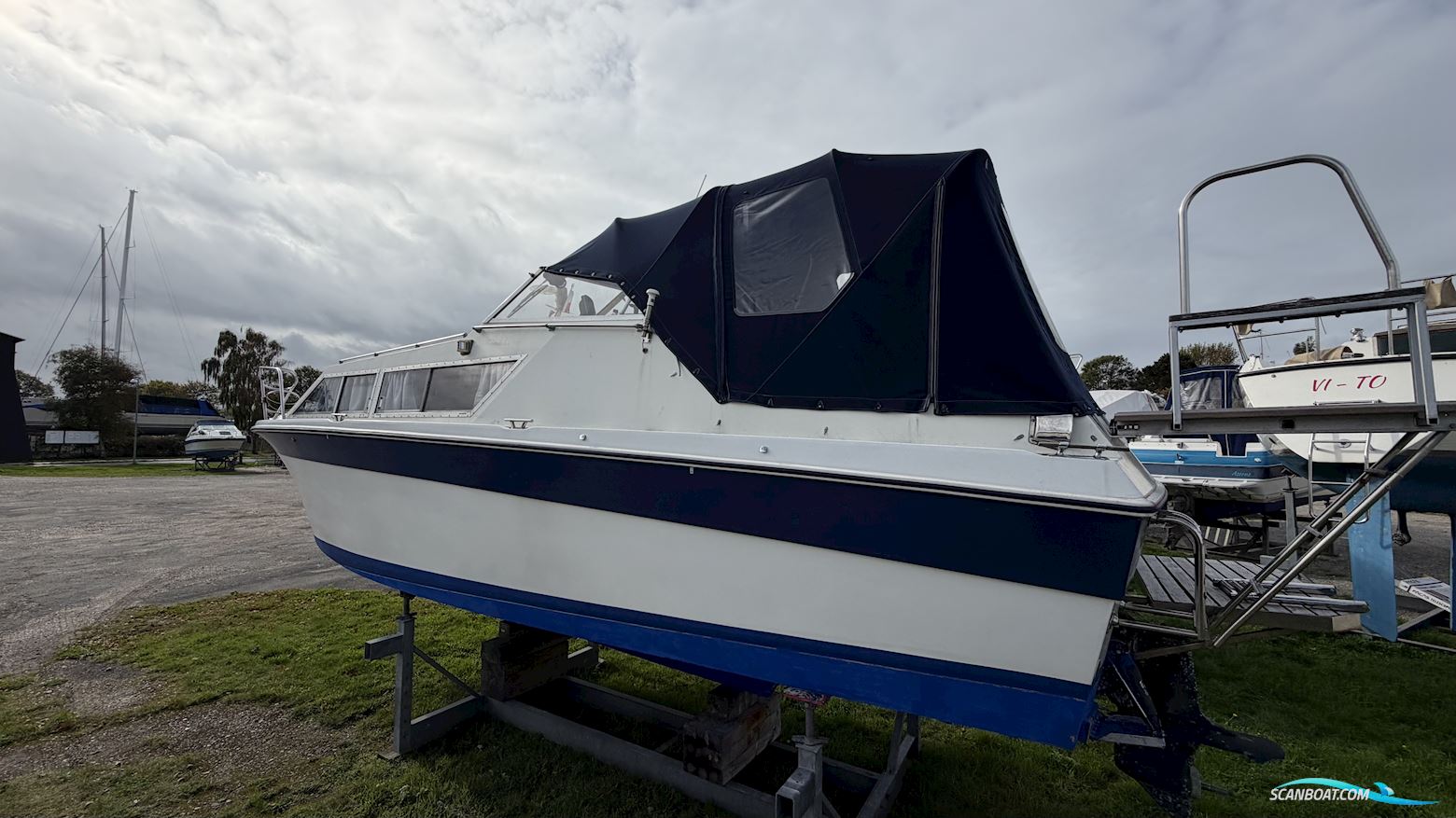 SEA MASTER 813