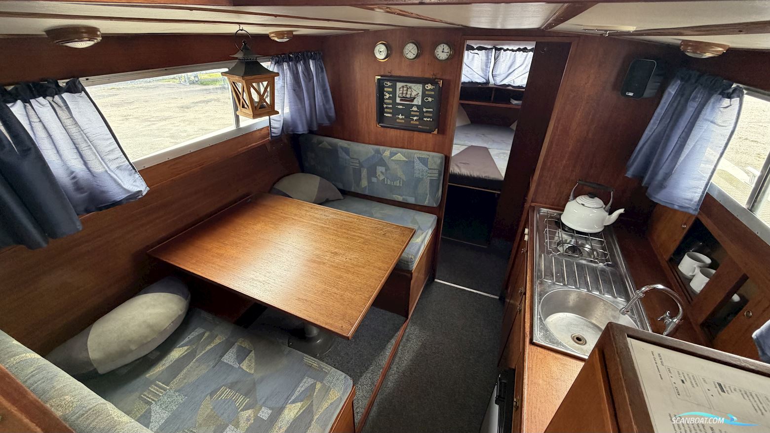 SEA MASTER 813