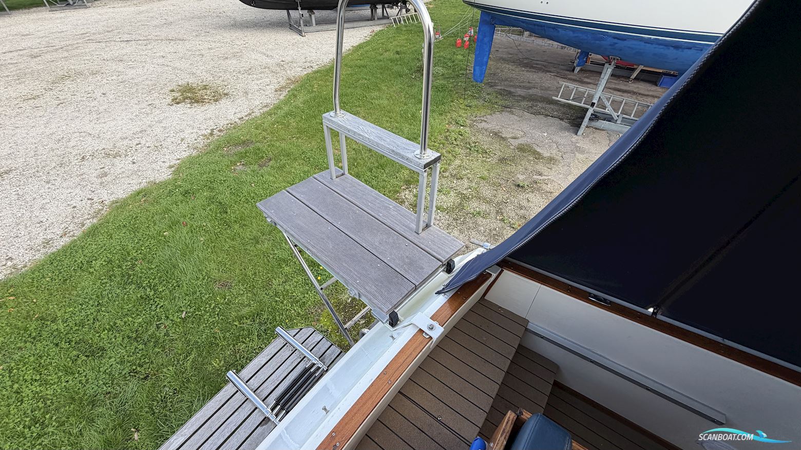SEA MASTER 813