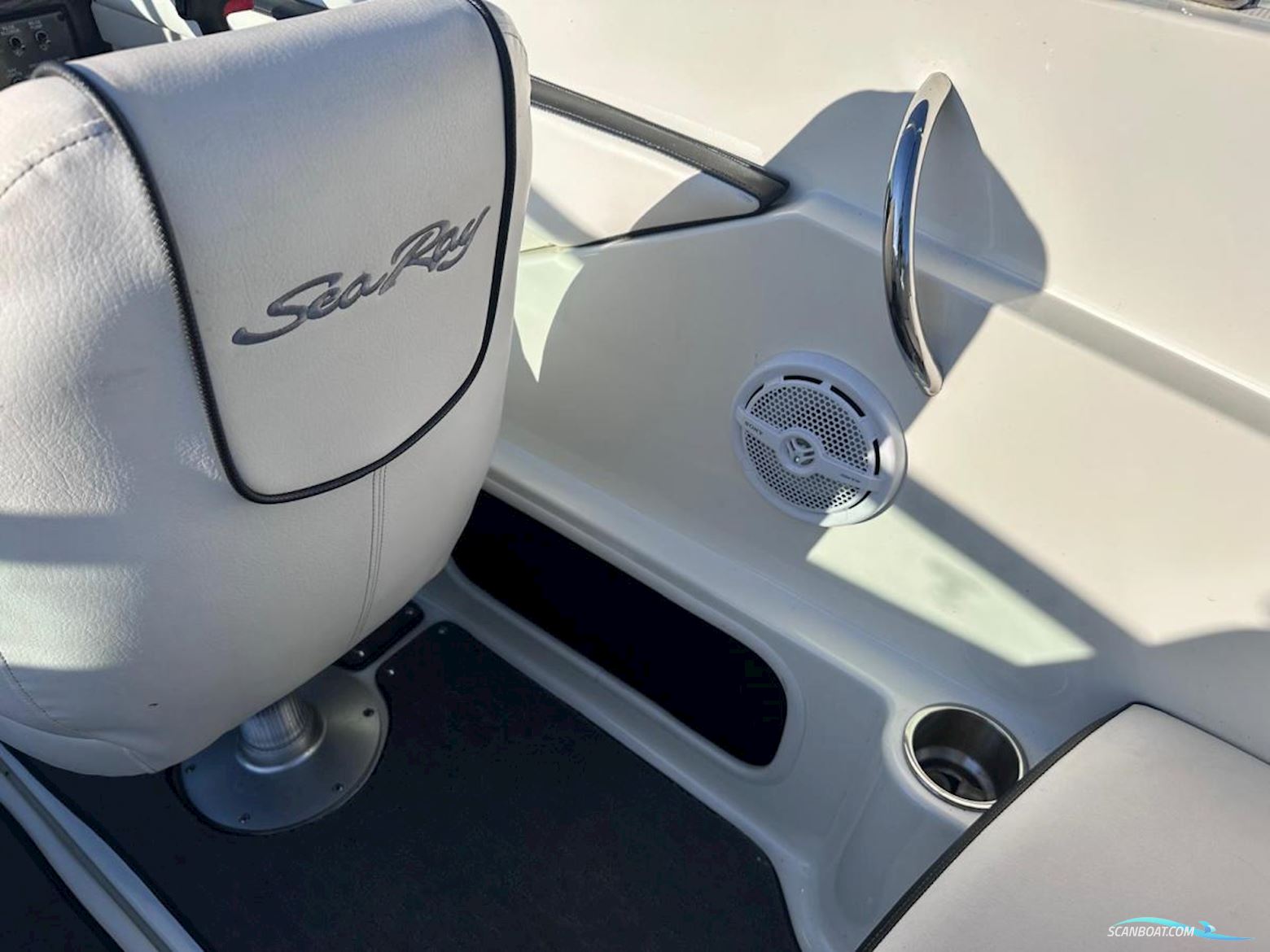 Sea Ray  190 Sport Bowrider
