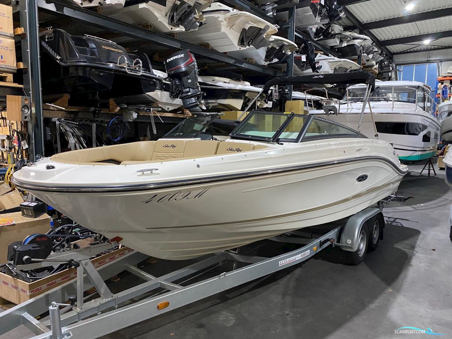 Sea Ray  230 SPX Bowrider