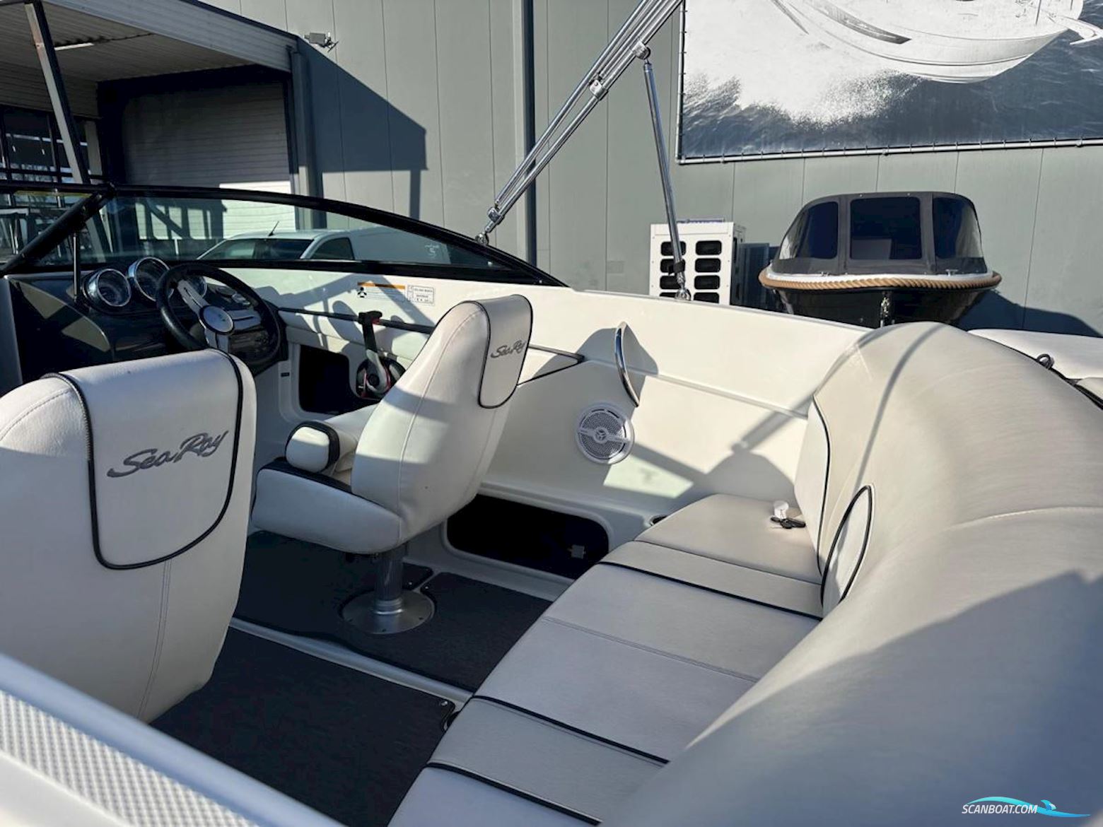 Sea Ray 190 Sport Bowrider