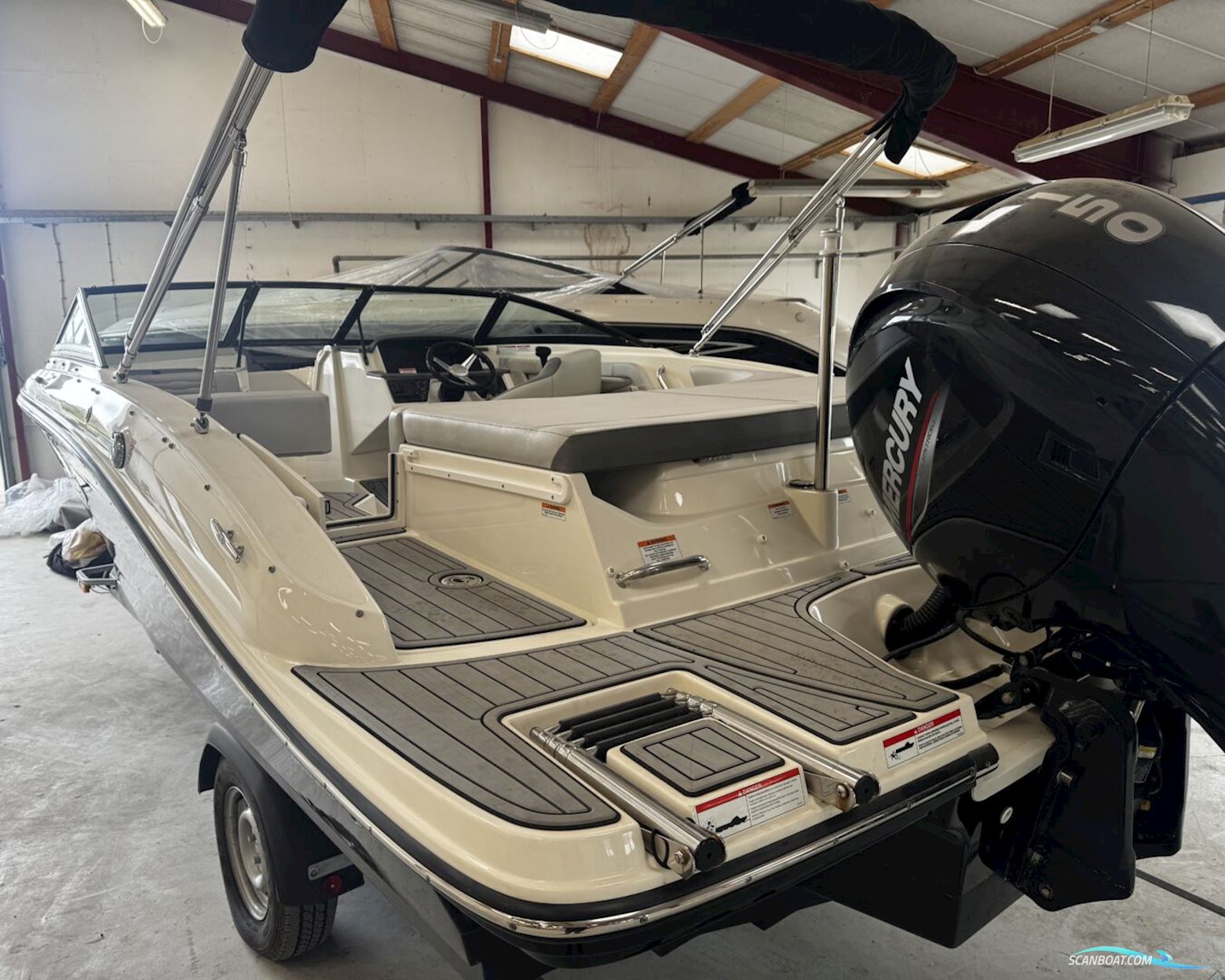 Sea Ray 190 SPX