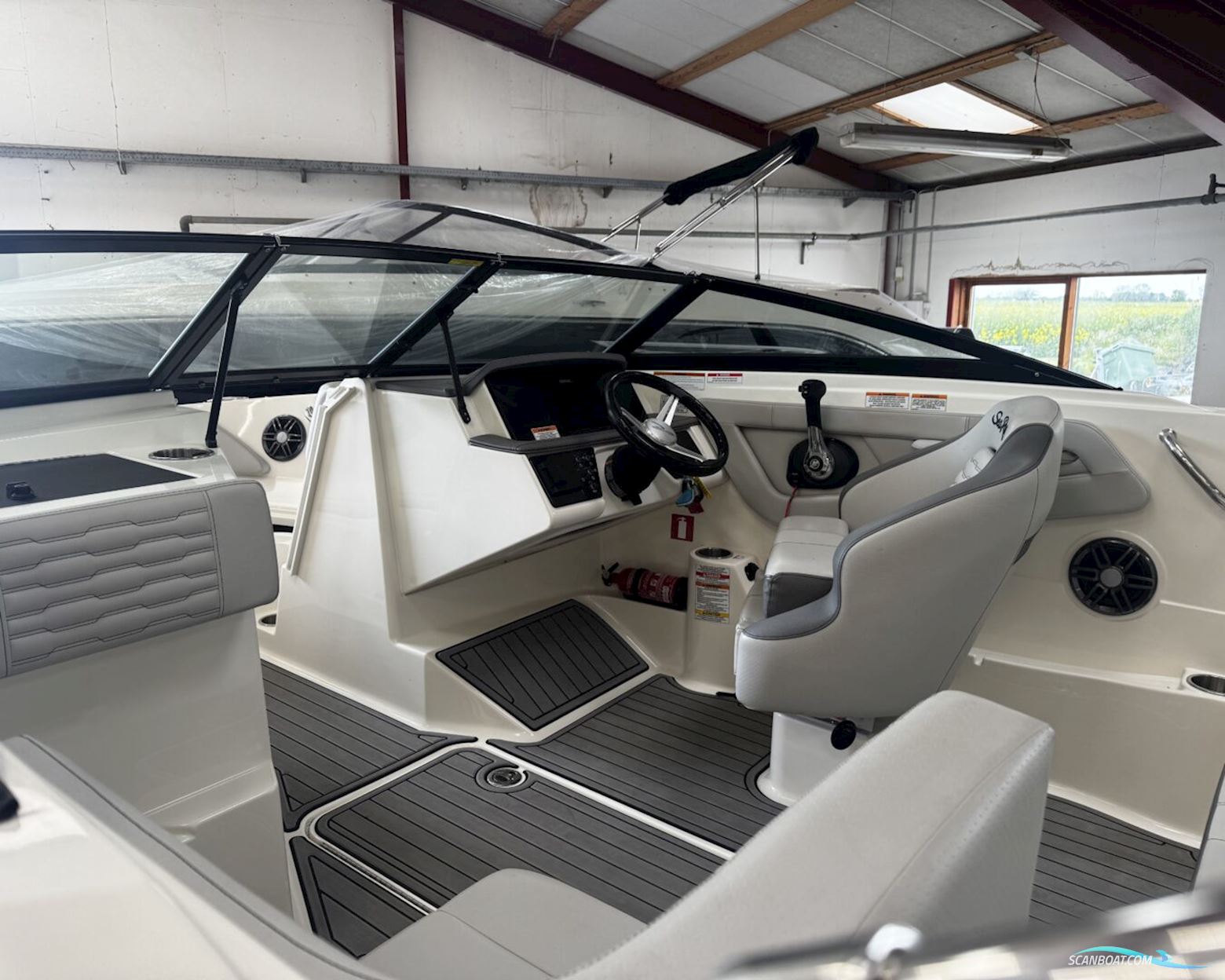 Sea Ray 190 SPX
