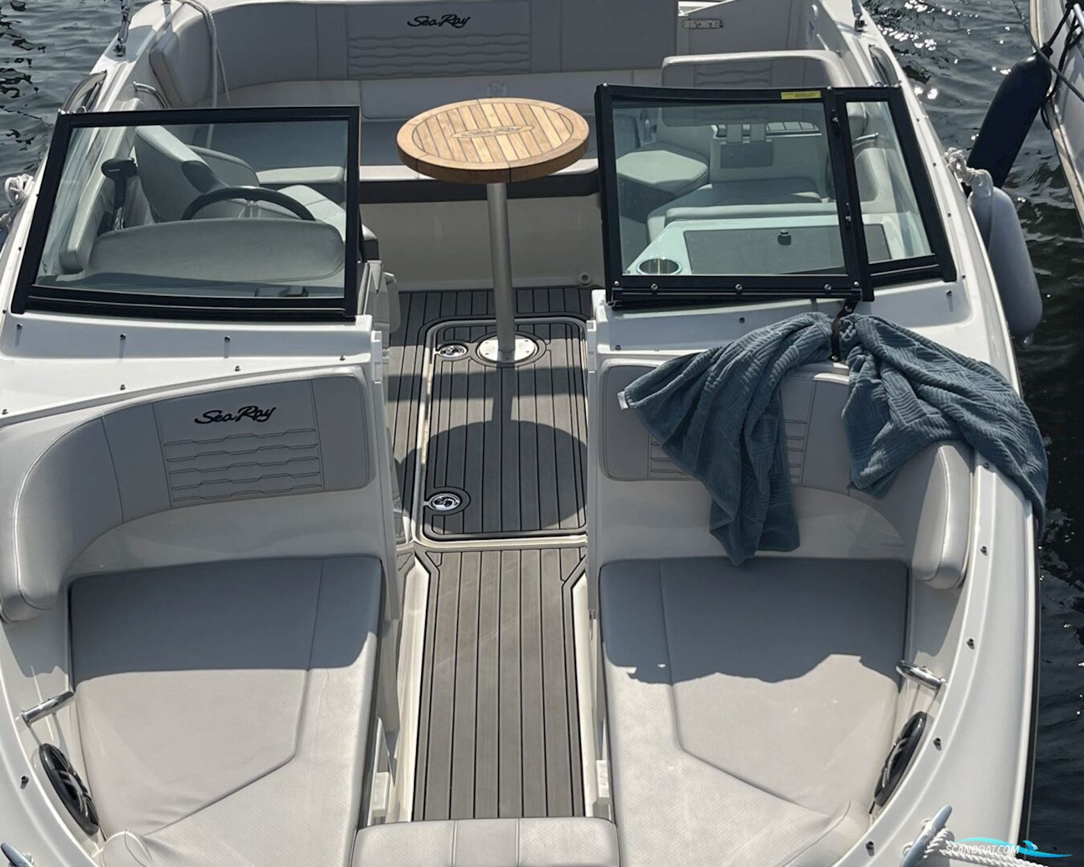 Sea Ray 190 SPX