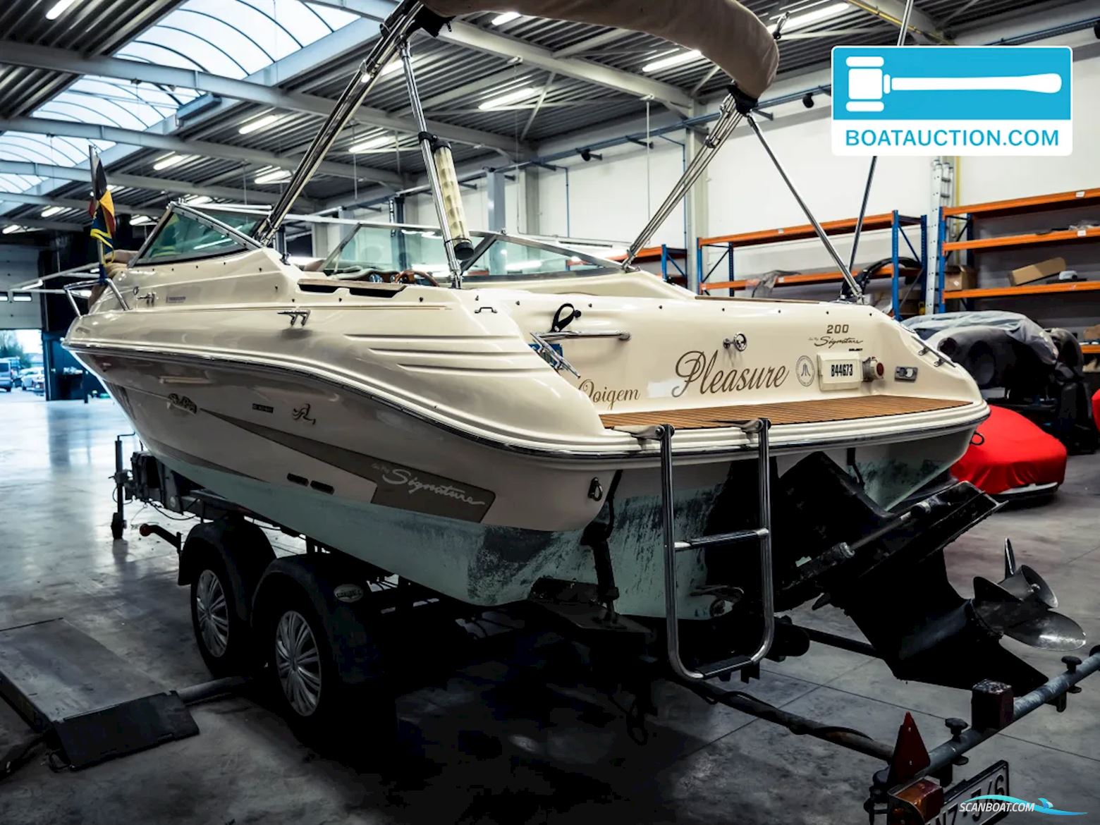 Sea Ray 200 Signature