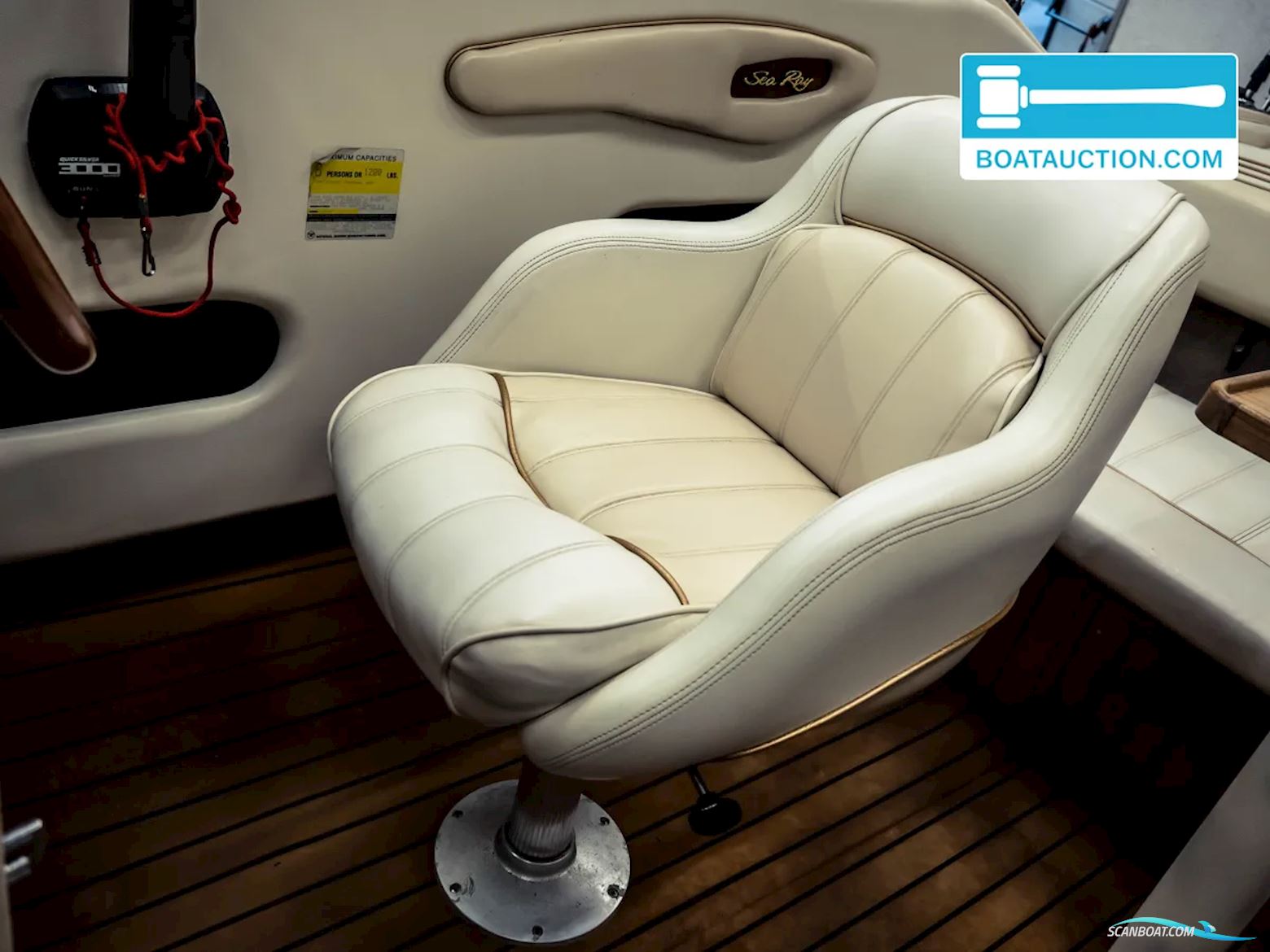 Sea Ray 200 Signature